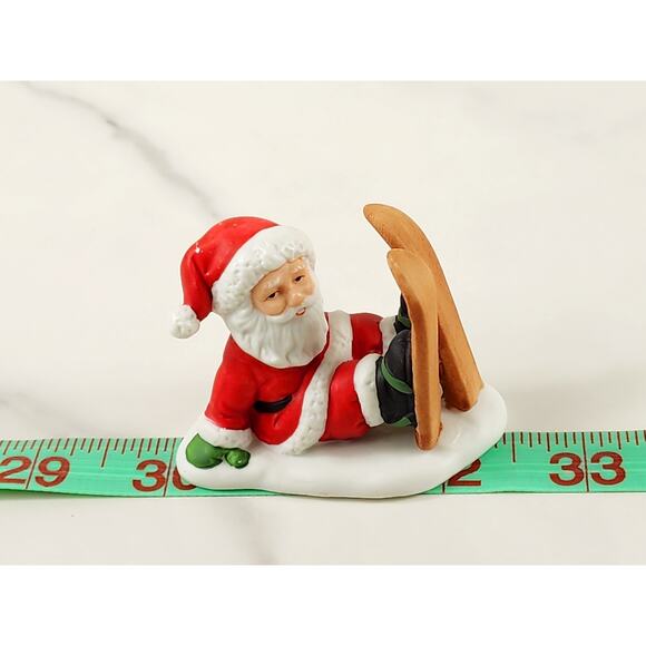 Lefton Mini Santa Figurine Christmas Holidays Home Decor 2 1/2" Porcelain 1990 - Picture 13 of 14